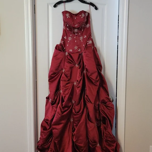 cindys collection | Dresses | Cindys Collection Size 4 Wine Red Dress |  Poshmark